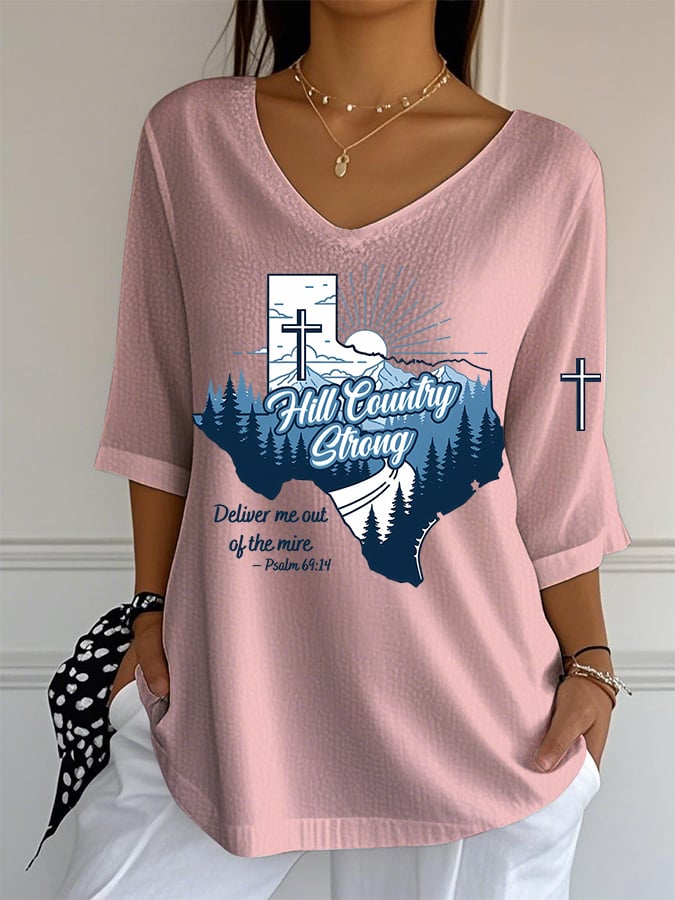 ππJoin us in praying for Texas.πV-Neck Hill Country Strong Deliver Me Out Of The Mire Print T-Shirt