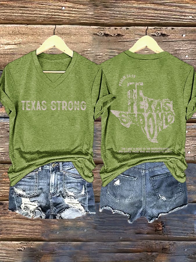 ππJoin us in praying for Texas.πV-Neck Retro Texas Strong Psalm 34:18 The Lord Is Near To The Brokenhearted And Saves Those Who Are Crushed In Spirit Print T-Shirt