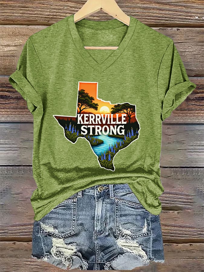 ππJoin us in praying for Texas.πV-Neck Retro Kerrville Strong Print T-Shirt