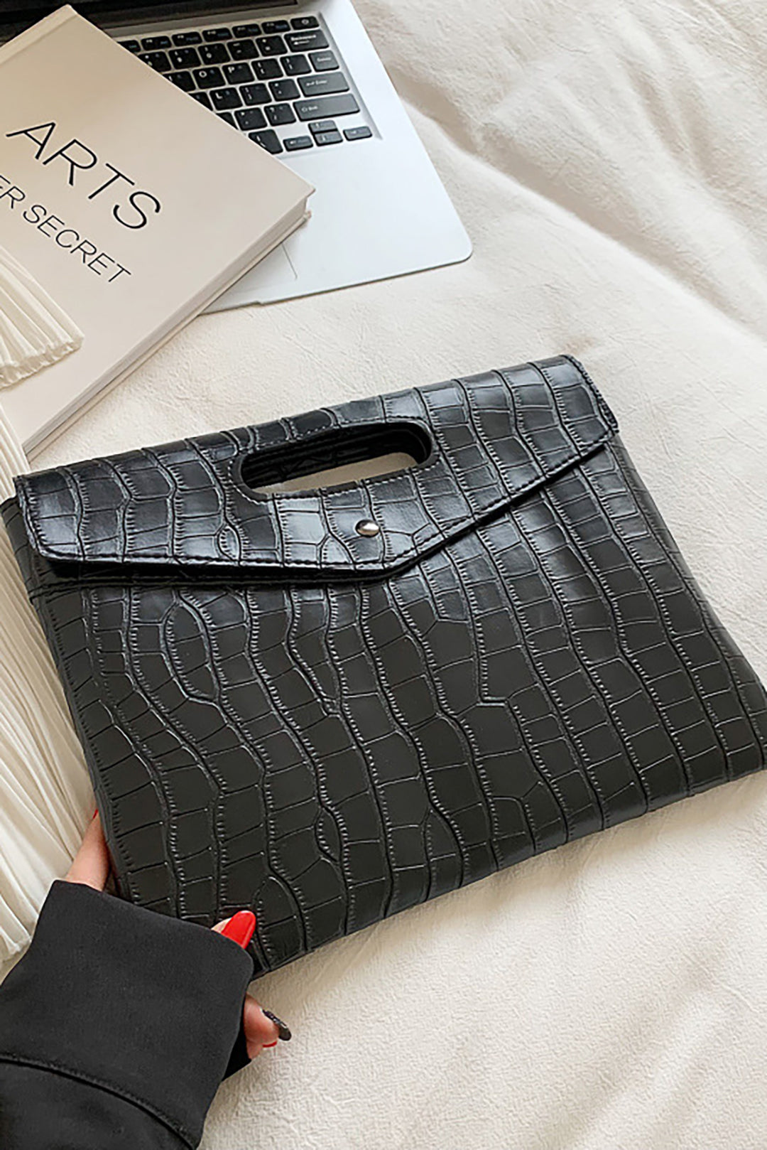 Crocodile Pattern Envelope Clutch Bag