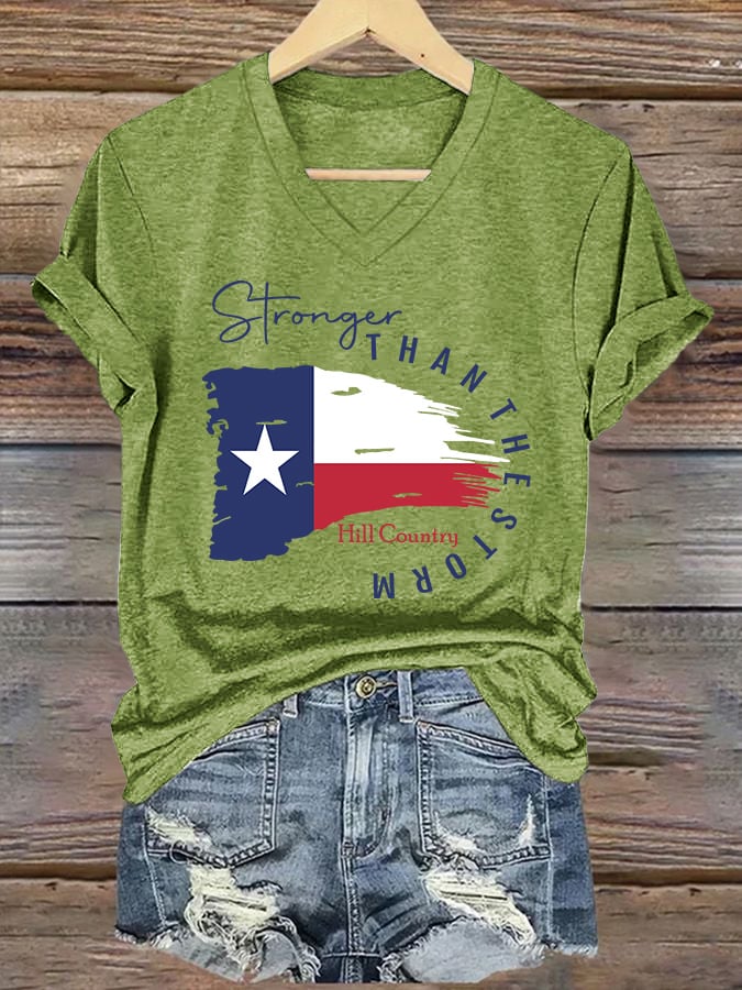 ππJoin us in praying for Texas.πV-Neck Retro Texas Strong Hill Country Stronger Than The Storm Print T-Shirt