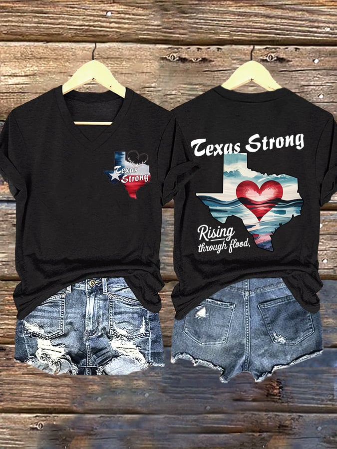 ππJoin us in praying for Texas.πV-Neck Retro Texas Strong Rising Through The Flood Love Heart Print T-Shirt