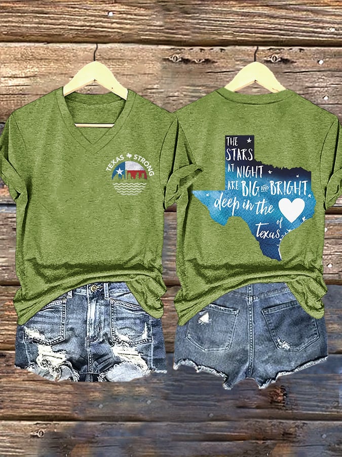 ππJoin us in praying for Texas.πV-Neck Retro Texas Strong The Stars At Night Are Big And Bright Deep In The Heart Of Texas Print T-Shirt