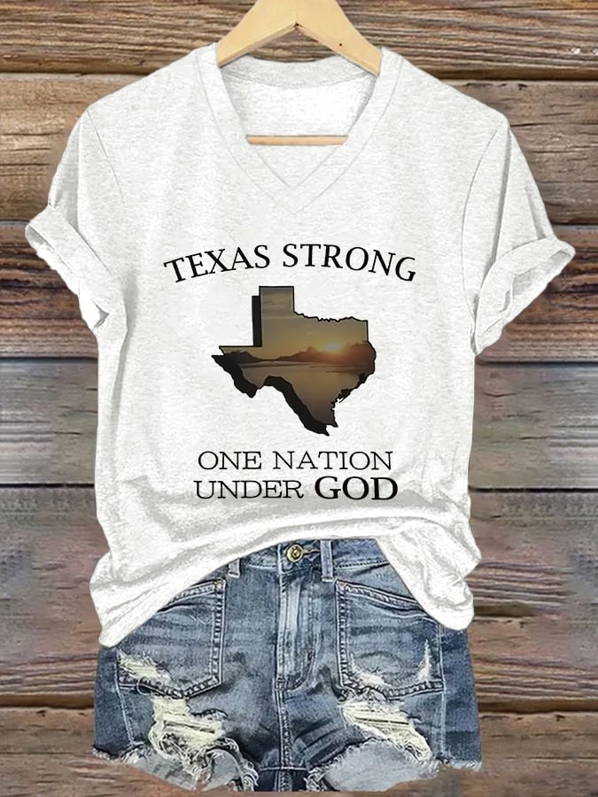 ππJoin us in praying for Texas.πV-Neck Retro Texas Strong One Nation Under God Print T-Shirt