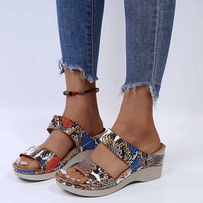 👍Last Day Promotion 70% OFF –2025 🌹New Leopard Print Leather Wedge Soft Sole Sandals