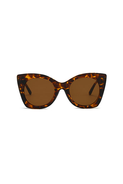 Oversized Cat-Eye Sunglasses