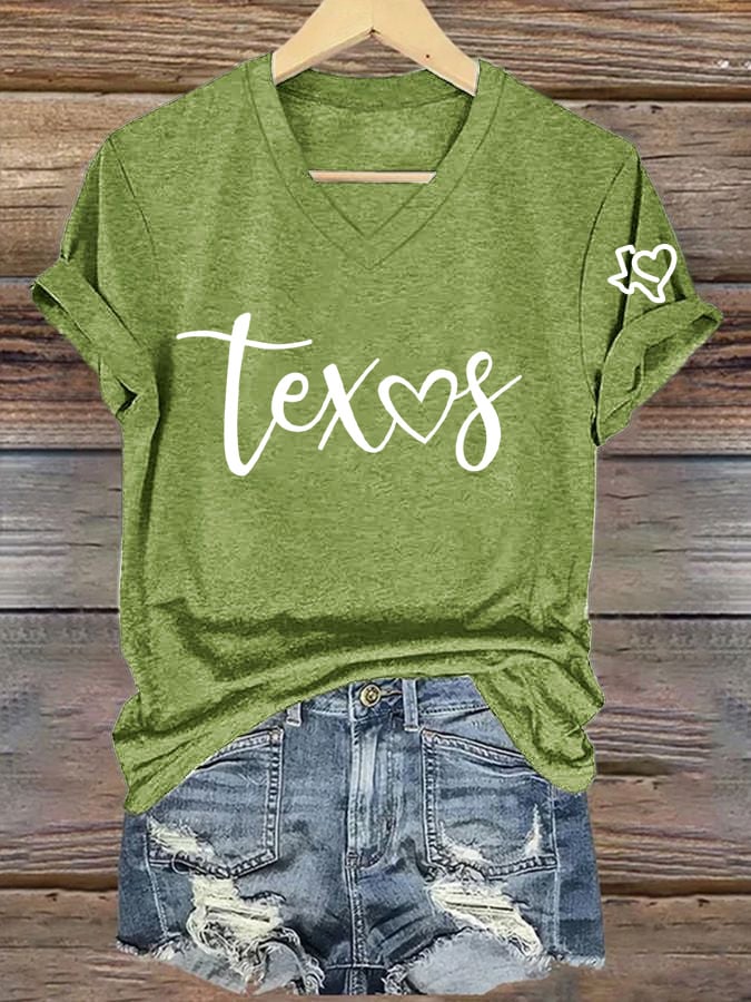 🙏💔Join us in praying for Texas.🙏Women's Texas With Heart Printed T-shirt