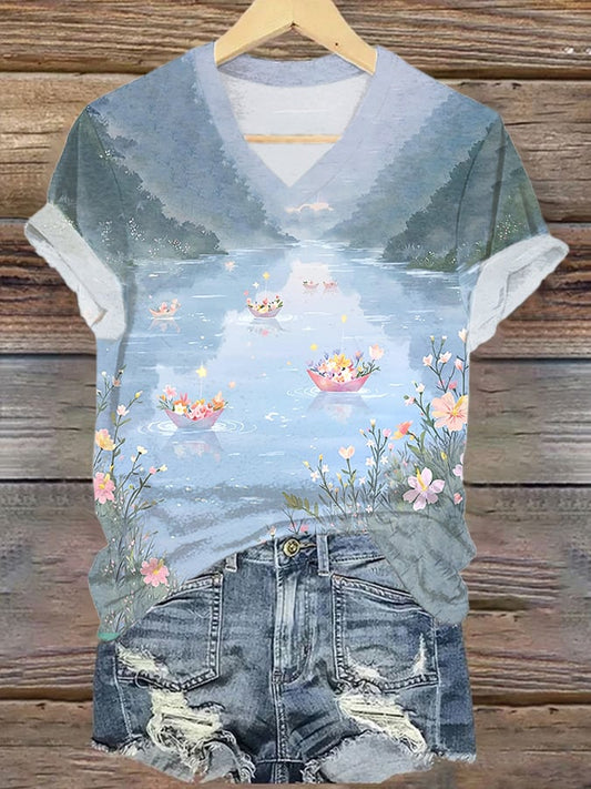 🙏💔Join us in praying for Texas.🙏V-Neck Retro Texas Strong Mystic Paper Boats River Scene Print T-Shirt