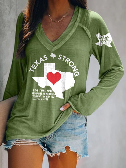 🙏💔Join us in praying for Texas.🙏V-neck Retro Texas Strong From The Flood, We Rise Texas Strong In The Storms, Winds And Waves, He Whispers,“Fear Not, I Am With You”— Psalm 107:29 Print T-Shirt